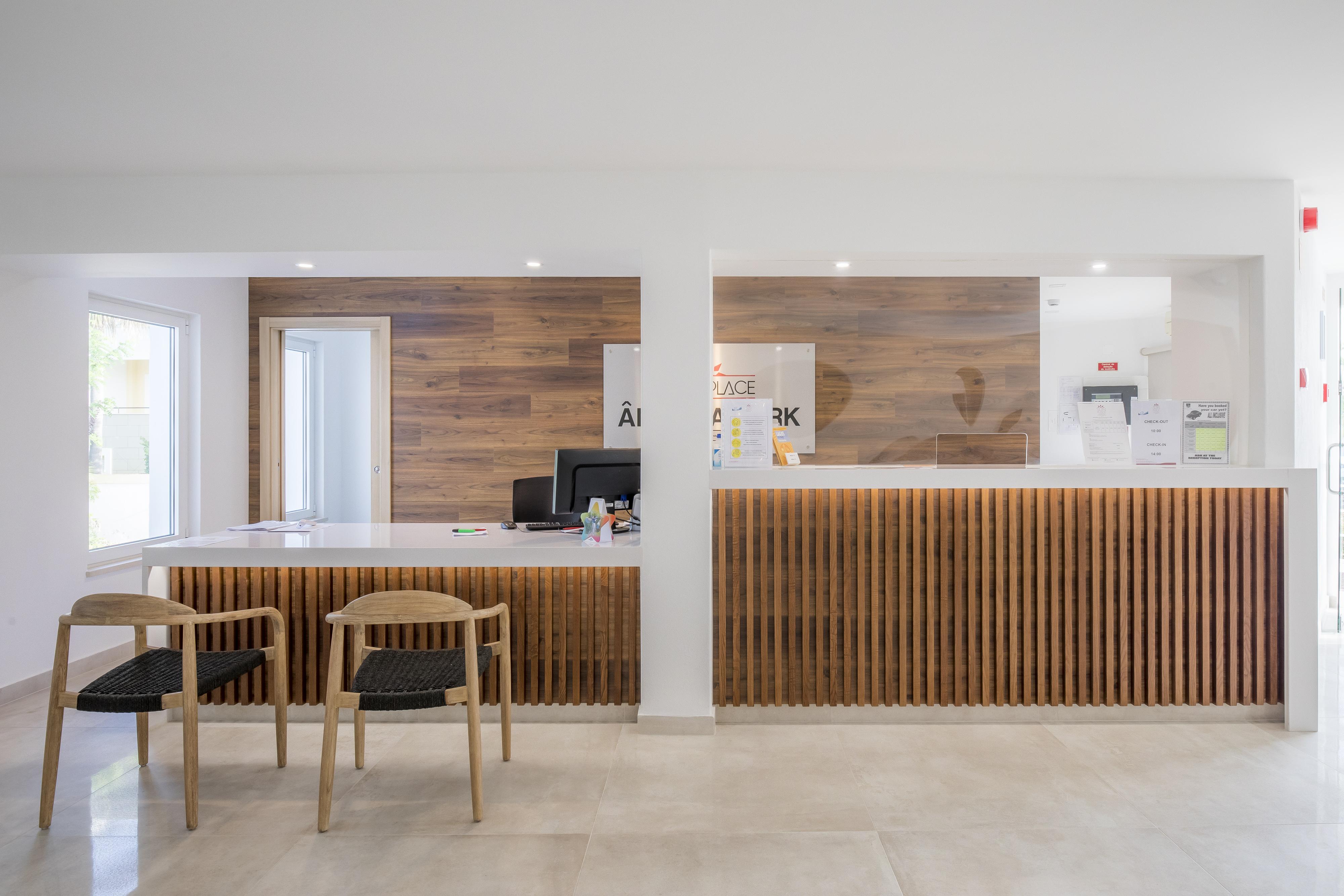 Ancora Park - Sunplace & Apartahotel
